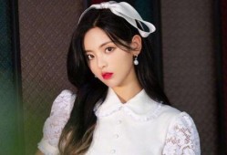 斌斌娱乐爆料杨超越,斌斌娱乐独家爆料引热议！”