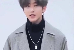 蔡徐坤被爆料直播视频播放,引发网友热议