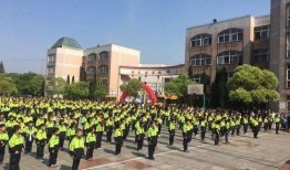 南华学校爆料案件最新,真相逐步浮出水面，校园安全引关注