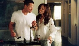 皮特爆料朱莉越南养子视频