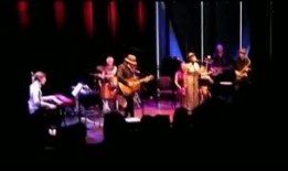 好声音外国爆料视频完整版,选手幕后故事与精彩瞬间