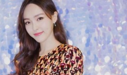 唐嫣爆料吐舌头视频,可爱瞬间引网友热议